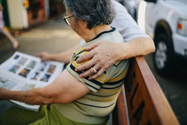 O idoso e a família: os dois lados da mesma moeda